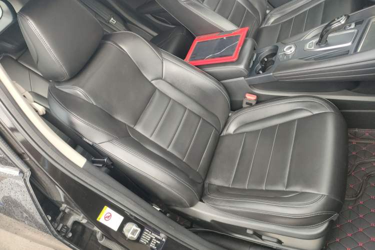 Used Haval F7 2019 2.0T Four-Wheel Drive iJoy China VI Standard
