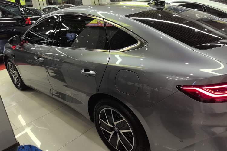 Used BYD Qin L 2024 DM-i 120KM Leading Model
