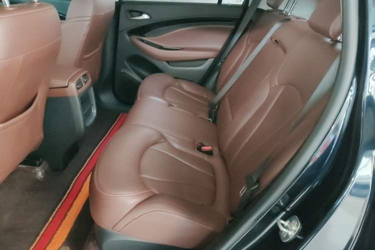 Used Buick Envision 2021 532T Two-Wheel-Drive Elite Version