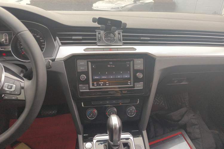 Used Volkswagen Magotan 2019 280TSI DSG Leading Model China VI Standard
