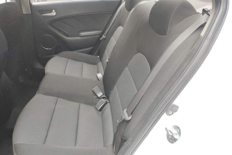 Used Kia K3 2016 1.6L Automatic GLS
