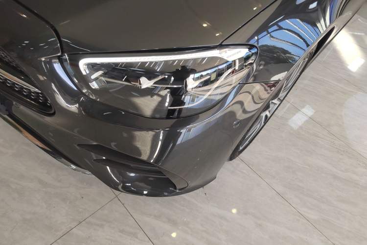 Used Mercedes-Benz E-Class 2023-Year Restyled E 260 Coupe