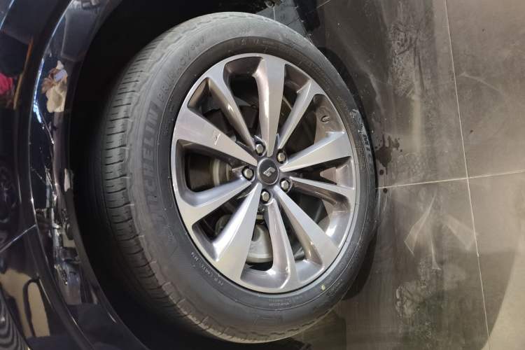 Used Li Auto ONE 2020 Extended-Range 6-Seater Version
