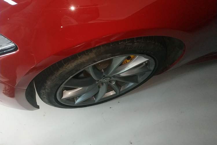 Used Alfa Romeo Giulia 2019 2.0T 280HP Luxury Edition
