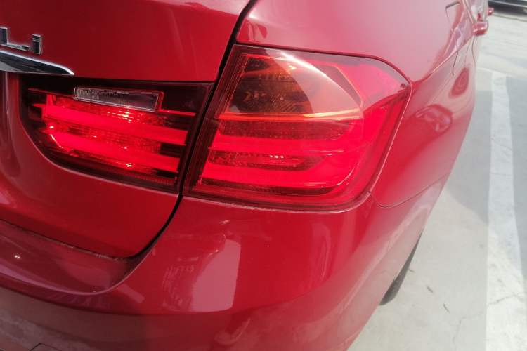 Used BMW 3 Series 2015 320Li Fashion Model
