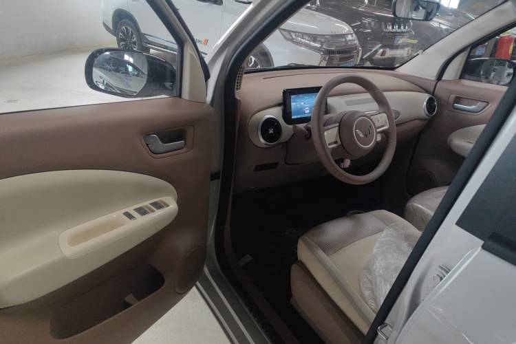 Used Wuling Hongguang MINIEV 2025 Four-Door Version Premium Edition
