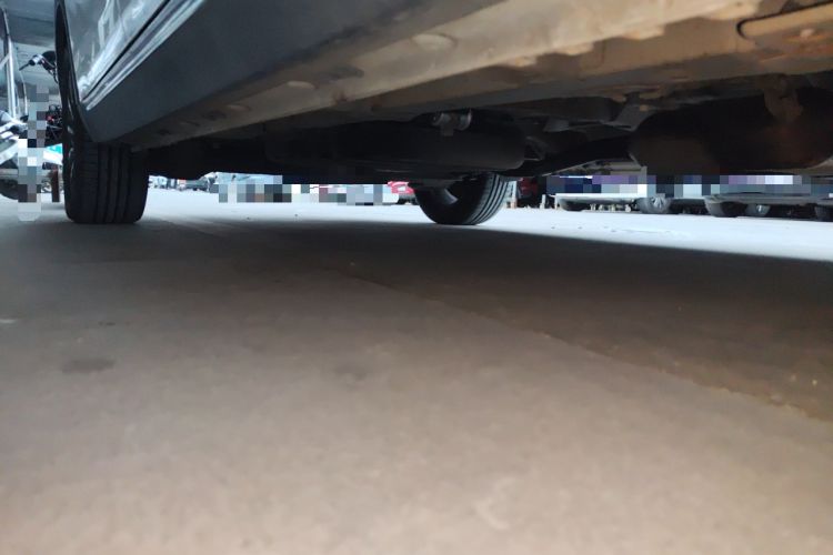 Used Baojun 730 2017 1.8L iAMT Luxury Version 7-Seater