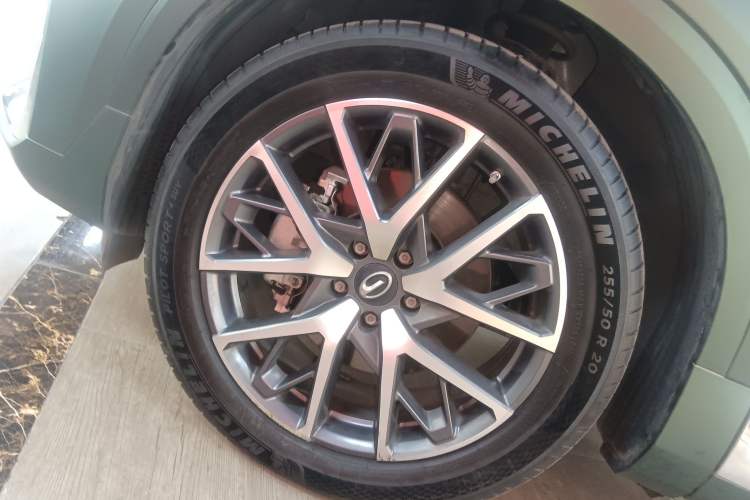 Used GAC Trumpchi GS8 2022 Dual-Engine Series 2.0TM Two-Wheel Drive Prestige Edition (7 Seats)
