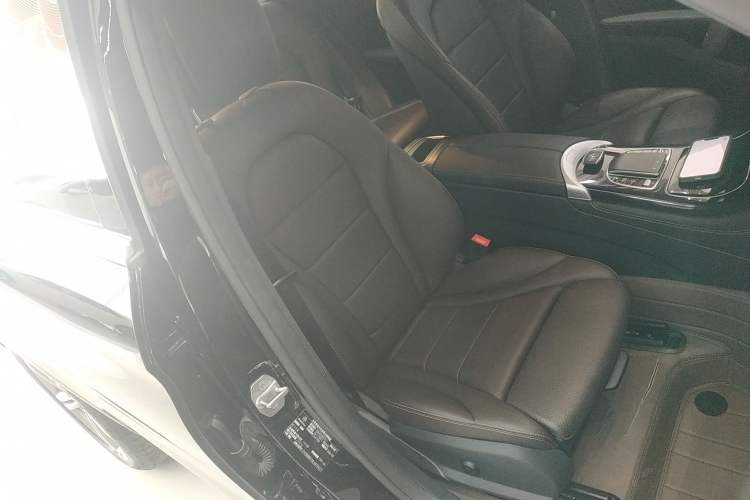 Used Mercedes-Benz GLC 2020 Facelifted GLC 260 L 4MATIC Dynamic Edition