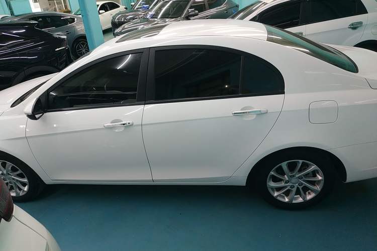 Used Geely Auto Emgrand 2021 UP 1.5L CVT Luxury Model
