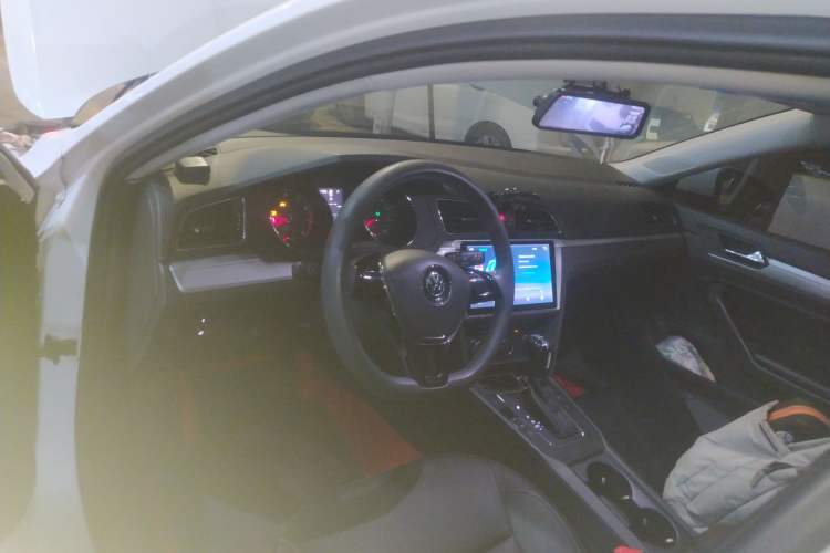 Used Volkswagen Lamando 2018 230TSI DSG Fashion Edition
