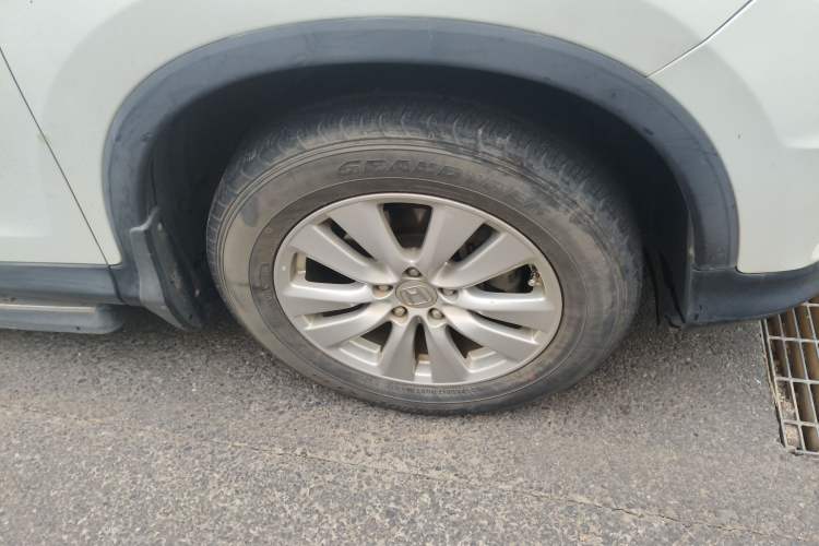 Used Honda CR-V 2015 2.0L two-wheel drive urban version
