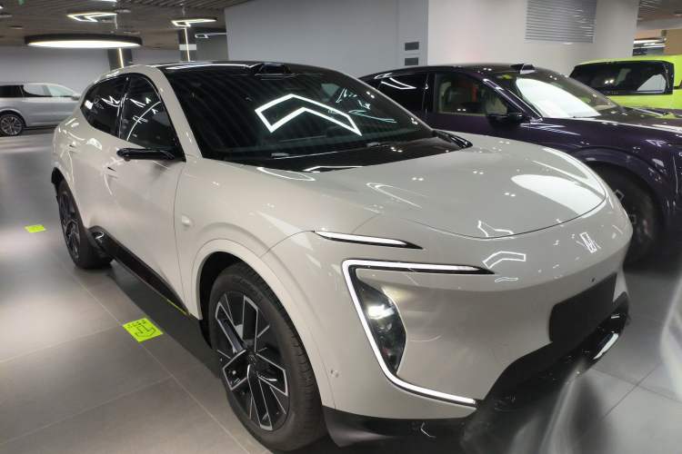 Used  07 2026 Ultra Pure-Electric All-Wheel-Drive Version
