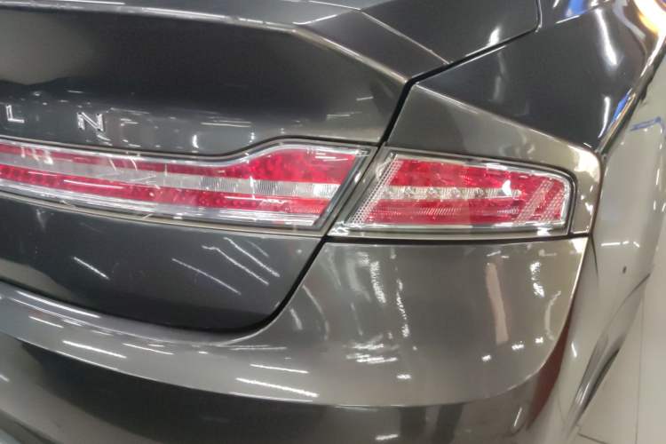 Used Lincoln MKZ 2017 2.0T Luxury Edition
