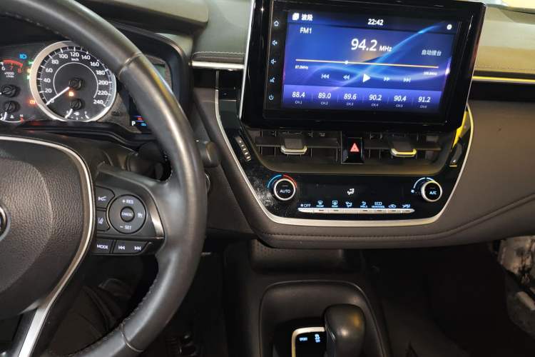 Used Toyota Levin 2019 185T CVT Luxury Edition China VI Standard
