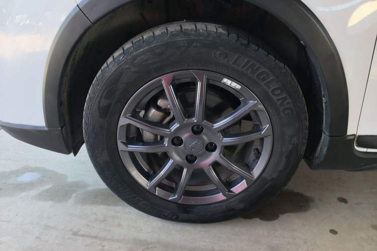 Used Geely Auto Vision X3 2021 PRO 1.5L CVT Deluxe Model