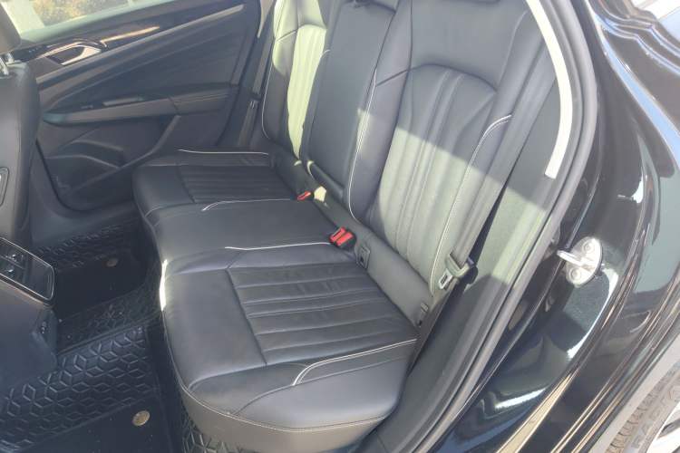 Used Volkswagen Passat 2022 330TSI Starry Elite Edition
