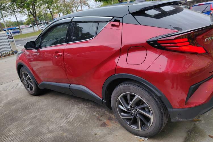 Used Toyota C-HR 2021 2.0L Luxury Edition
