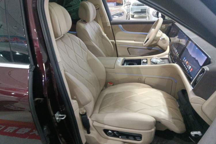 Used Hima AITO M9 2025 Extended-Range Ultra Version 52 kWh 5-Seater Edition
