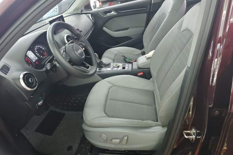 Used Audi A3 2018 30th Anniversary Edition Limousine 35 TFSI Fashion Model
