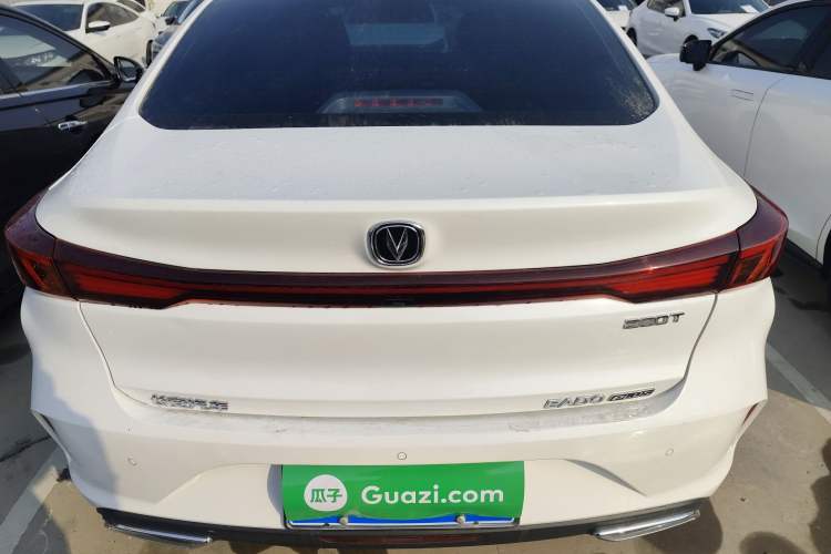 Used Changan Eado 2024 PLUS Blue Whale NE 1.4T GDI DCT High-Energy Edition
