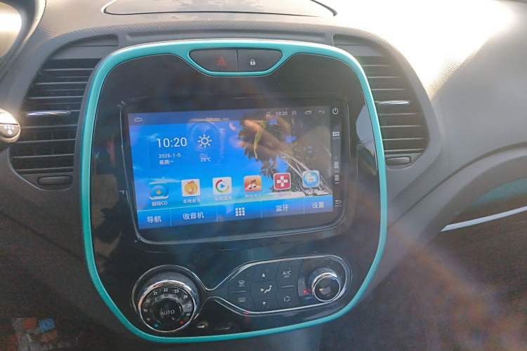 Used Renault Captur 2015 1.2T Automatic Comfort Edition
