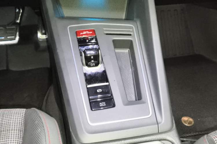 Used Volkswagen Golf GTI 2023 380TSI DSG GTI
