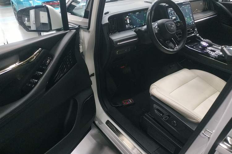 Used GAC Trumpchi M8 2023 Zongshi Series 400T Flagship Edition