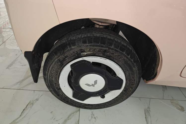 Used Wuling Hongguang MINIEV 2021 Macaron Premium Model – Lithium Iron Phosphate