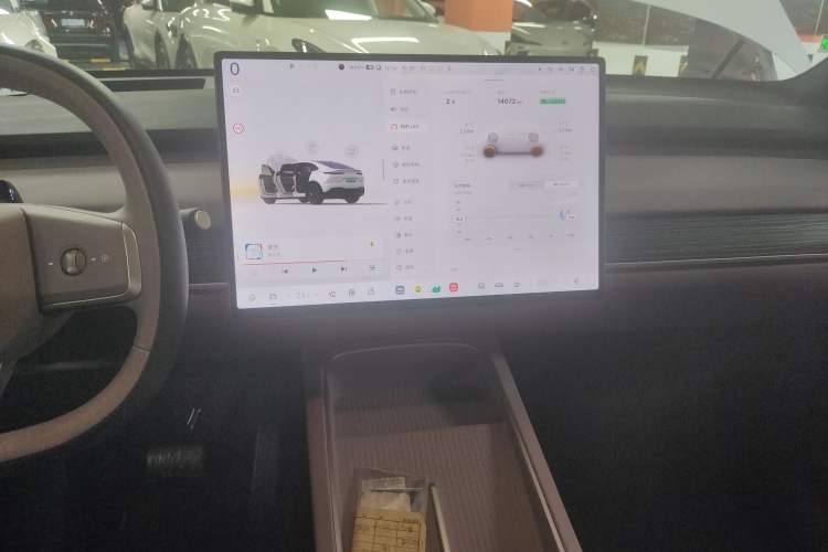 Used ONVO L60 2024 60 kWh All-Wheel Drive
