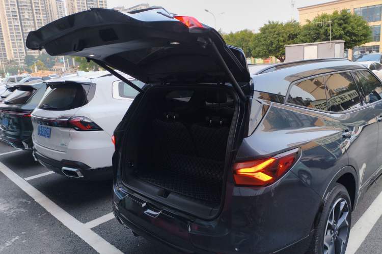 Used Chevrolet Blazer 2020 RS 650T 4x4 7-Seater Hardcore Edition
