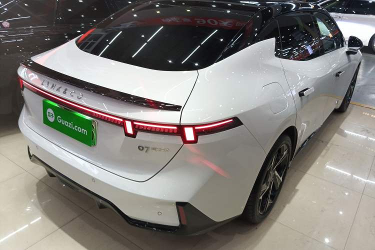 Used Lynk & Co 07 2024 EM-P 126 Long-Range Ultra