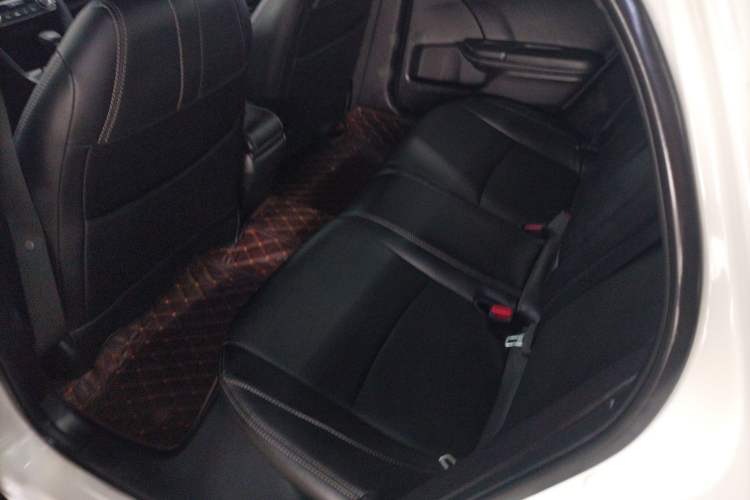 Used Honda Civic 2016 220TURBO CVT Luxury Edition
