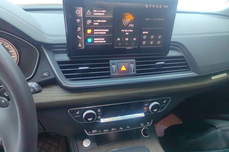 Used Audi Q5L 2022 Updated Version 40T Luxury Elegant Edition
