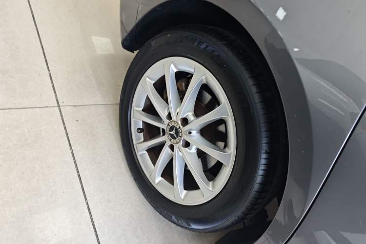 Used Mercedes-Benz A-Class 2020 Restyled A 200 L Sport Sedan Fashion Version