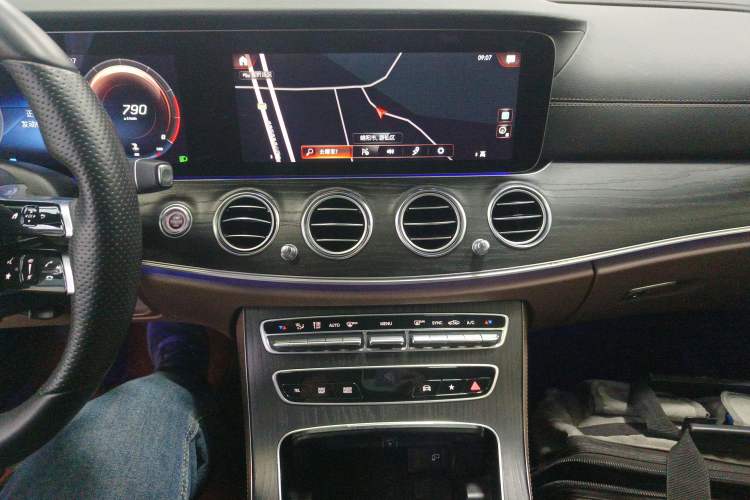 Used Mercedes-Benz E-Class 2021 Facelift E 260 L Sport Edition