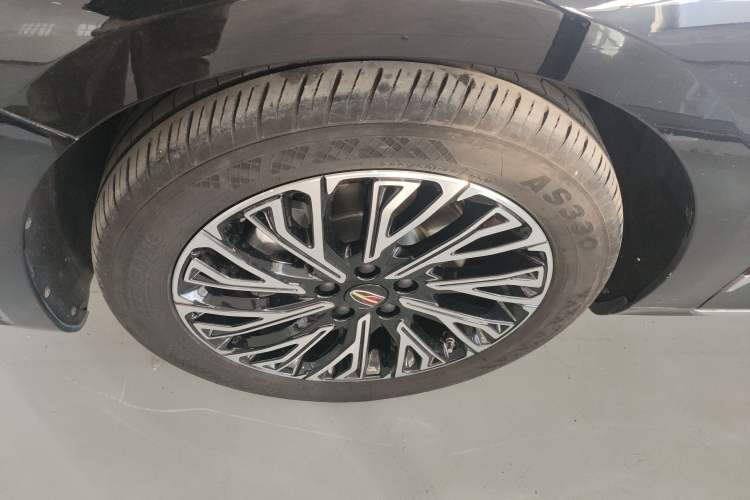 Used Hongqi H5 2024 2.0T Automatic Smart Connect Flagship Edition
