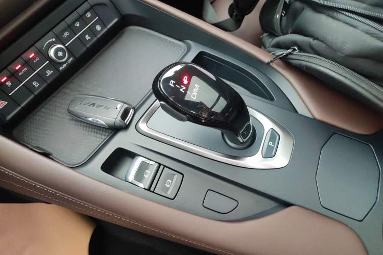 Used Haval F7 2019 1.5T Two-Wheel-Drive i-Type China VI Standard
