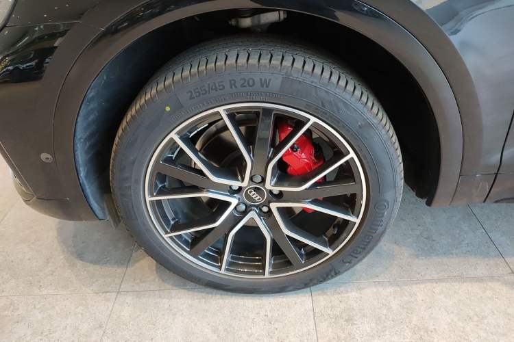 Used Audi Q5L 2024 45 TFSI Luxury Dynamic Model