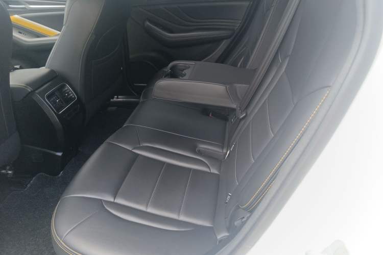 Used Haval F7x 2019 1.5T Two-Wheel Drive Smart & Trendy Edition
