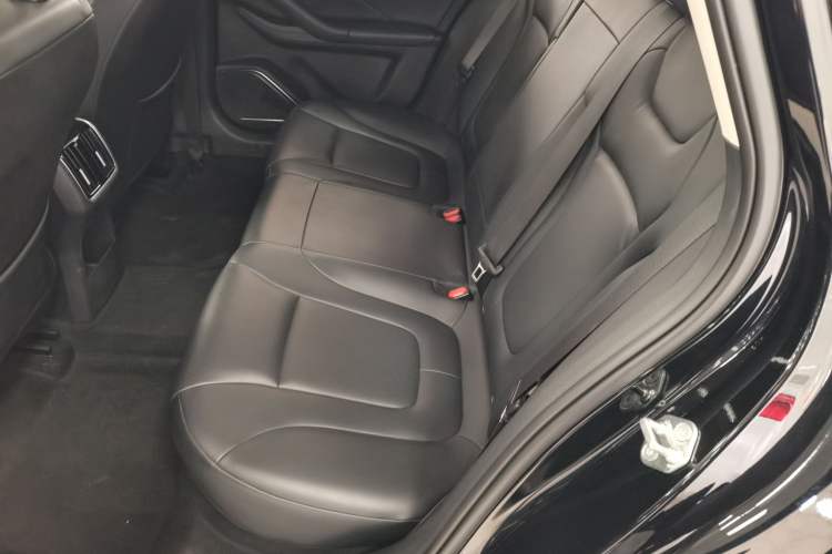 Used Bestune B70 2025 Dragon Edition 1.5T Enjoyment Model
