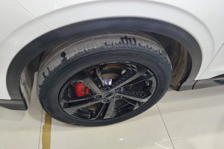 Used Geely Auto Coolray 2022 Bin Yue COOL 1.5TD DCT Hot Engine Edition
