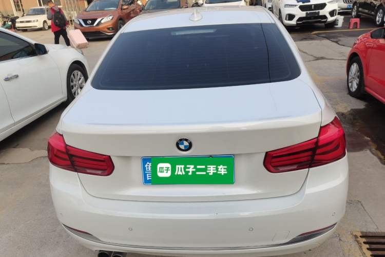 Used BMW 3 Series 2017 320Li Fashion Model
