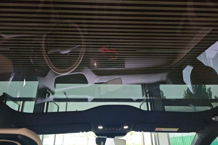 Used  SU7 2024 Four-Wheel Drive Ultra-Long Range Advanced Intelligent Driving Max Edition
