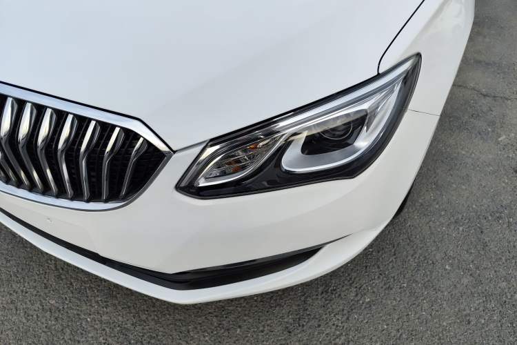 Used Buick GT 2017 15N Automatic Elite Version