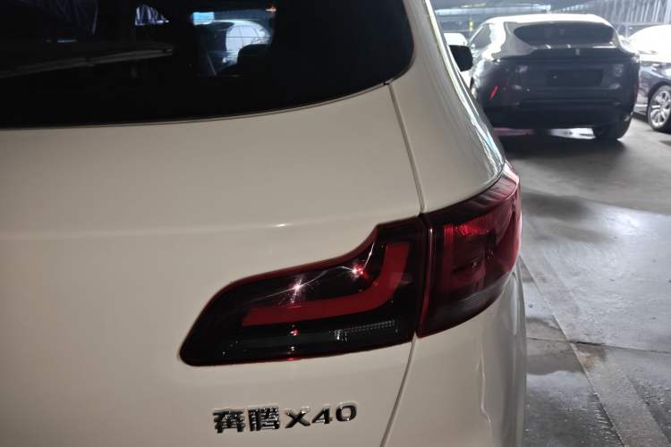 Used Bestune X40 2019 1.6L Automatic Luxury Version China V Emission Standard