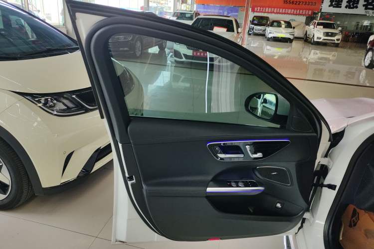 Used Mercedes-Benz C-Class 2023 Restyled C 260 L Sport Edition
