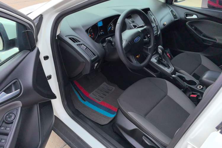 Used Ford Focus 2012 Hatchback 1.6L Automatic Comfort Model