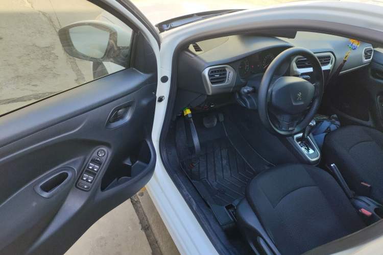 Used Peugeot 301 2016 1.6L Automatic Comfort Edition
