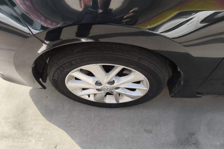 Used Toyota Corolla 2017 1.2T CVT GL-i Leather Edition
